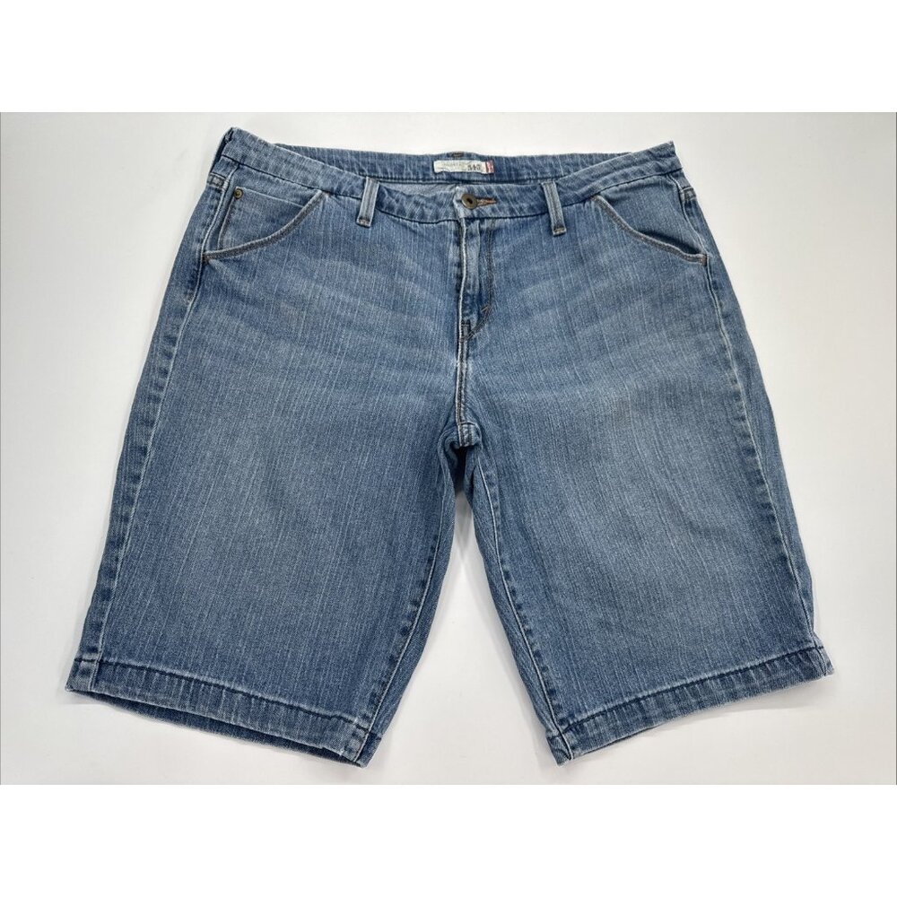 Levi's denim Bermuda Shorts Womens 14 Blue Jean Stretch Fade Wide Leg Travel 11"